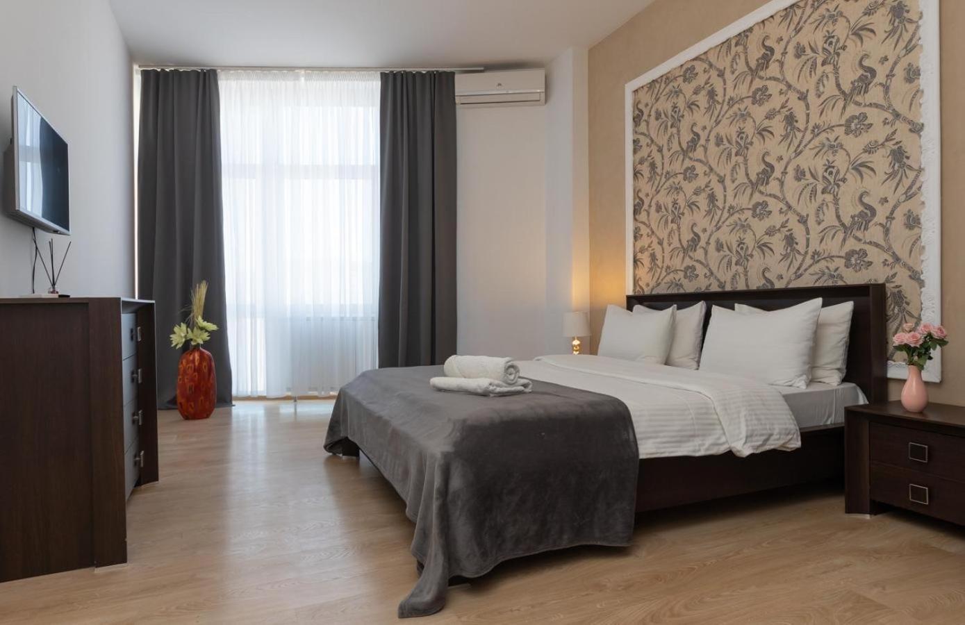 Apartment Obolon Natalka Park Kiev Exterior foto